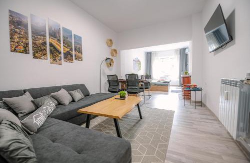 Sofia City Center Apartment | Two Luxury Condos by NDK and National Stadium with 2 Free Parking Spots