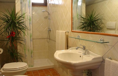 Montecatini Val di Cecina House | Two-room apartment B WIFI and pool in the Tuscan countryside and not far from the sea