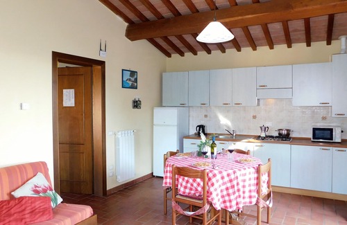 Terricciola Other | Two-room apartment in farmhouse with pool 5 minutes from Lajatico and Peccioli