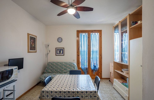 Marina di Cecina Apartment | TWO-ROOM APARTMENT FOR RENT ALSO BY THE WEEKLY IN MARINA DI CECINA