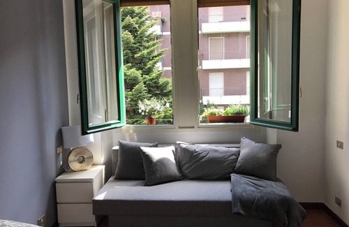 Lambrate Apartment | Two-room flat close to metro Lambrate