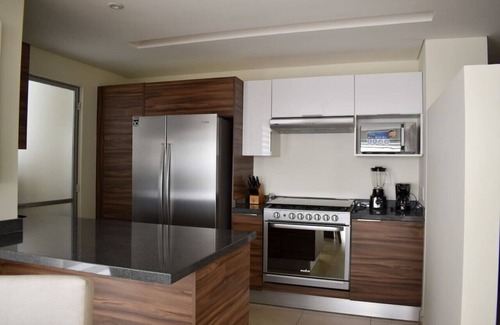 Zapopan Apartment | Two rooms with incredible gdl view