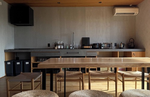 Amami House | Two seas Enjoying life with wild birds at Yamamot/Amami Kagoshima