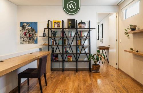 Roma Norte Apartment | Two Story 2 BR Condo with Patio in Roma Norte