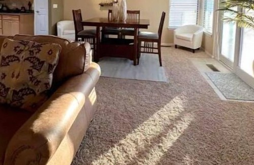 Grant County Condo | Two story condo on a golf course