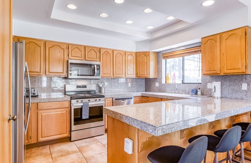 Truckee House | Two-Story Home w/Two Decks & Fireplaces, Private Hot Tub & Mountain Views