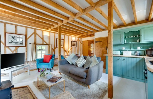 Chediston House | Twosome - One Bedroom House, Sleeps 2