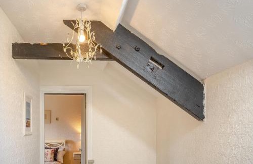 Gowerton House | Ty Gwyn - Jyy