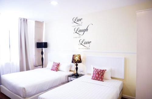 Batu Buruk Hotel | TY Hotel