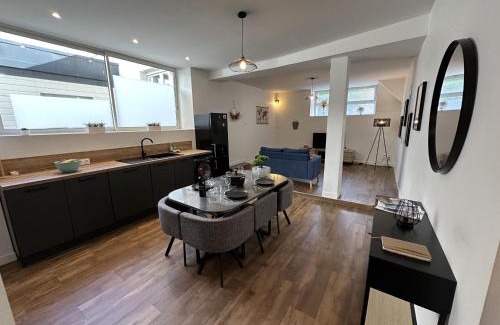 Downtown Apartment | TY NAVARIN - Bel appartement avec SPA