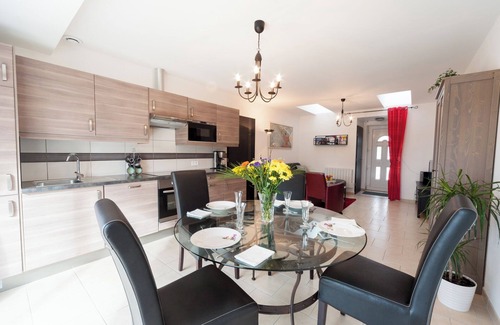 Plouguerneau House | TY NEVEZ KERLASTREN, Plouguerneau, single storey gite, 2mn from the beach, hiking trails