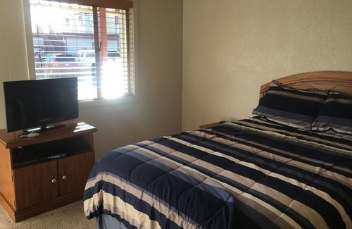 Coupeville Hotel | Tyee Restaurant and Hotel