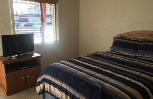 Coupeville Hotel | Tyee Restaurant and Motel