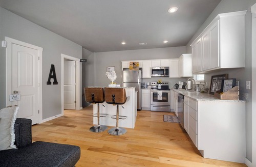 Fayetteville House | Tylers Razorback Getaway sleeps 4