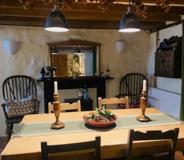 Ganllwyd House | Tyn Y Simdde - Secluded Mountain Stay - Stunning Views of Eryri
