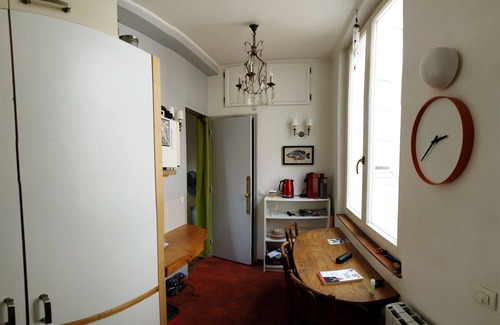 Quartier de la Monnaie Apartment | Typical Parisian Studio at Saint Germain