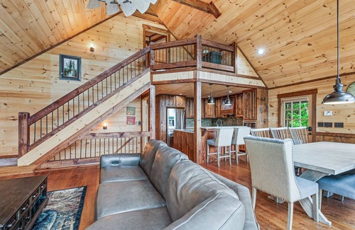 Suches Cabin | Tyson’s Peak – Blue Ridge, GA.