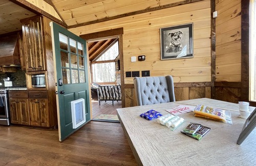 Suches Cabin | Tyson’s Peak – Blue Ridge, GA.