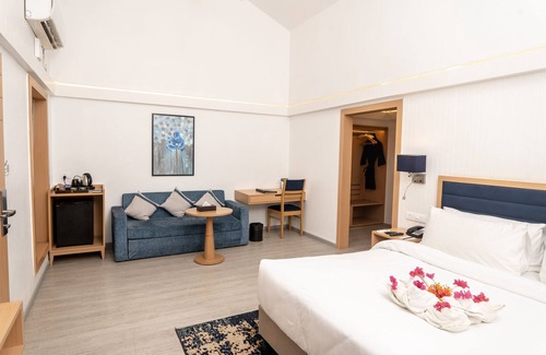 Karjat Hotel | U Rivergate Karjat