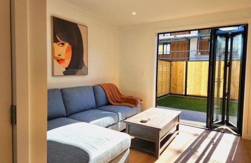 Paraparaumu House | U Suites on Trieste Way