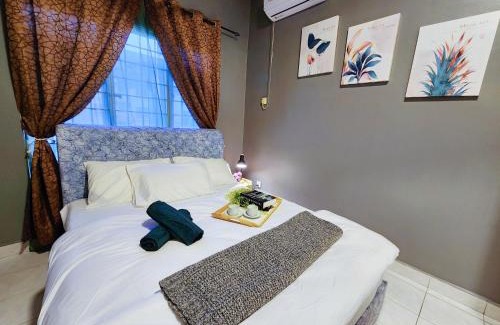 Shah Alam Apartment | U8 TAMAN BUKIT JELUTONG, SECTION U8, 40150 SHAH ALAM Fully Air-Con Suite