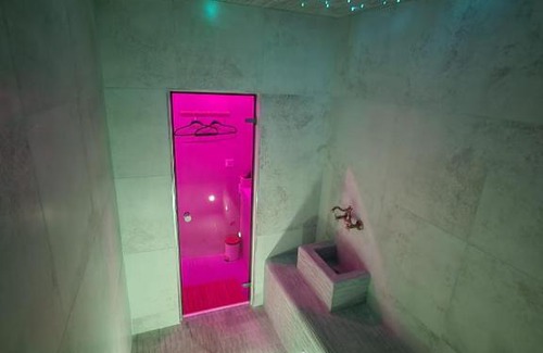 Tourcoing Hotel | Ubud suite and spa