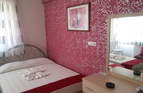 Camlık Mahallesi Hotel | Uc Mevsim Otel