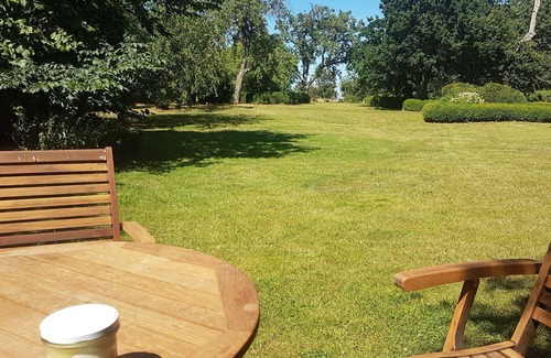 Klaushagen Apartment | Uckermark-Im Gutshaus vacation apartment