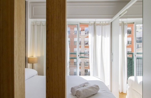 Atocha Apartment | UD Apartments - Atocha Stylish with Pool