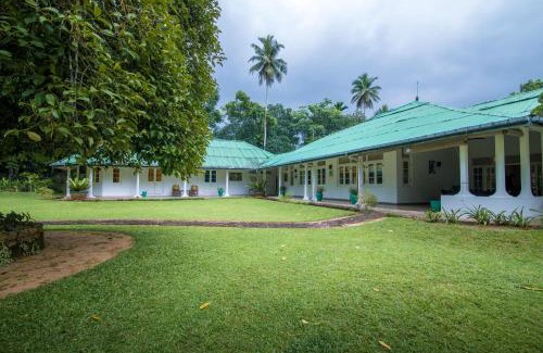 Deraniyagala Hotel | Udapola Bungalow by Lalan Leisure