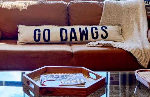 Athens Apartment | UGA Penthouse Downtown Athens Walk To Stadium