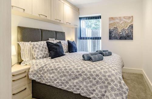 Scarborough House | Uk40241- The Bilberry