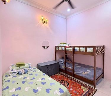 Sungai Petani House | Ulie Empire Homestay