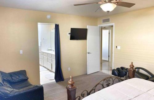 Lake Havasu City House | ULTIMATE BACKYARD-POOL/SPA. SLIDE. LAKEVIEW. BALL