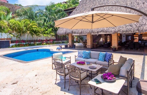 Conchas Chinas Villa | Ultimate Beach Retreat