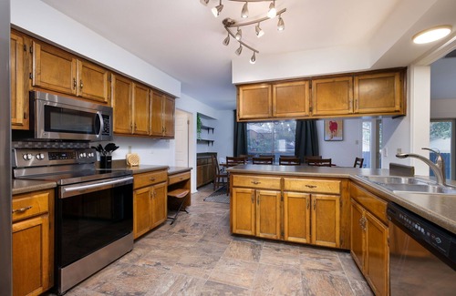 North Central Thousand Oaks House | Ultimate Getaway: Pool, Hot Tub, Games & More!