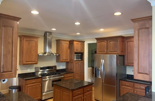 Seneca House | Ultimate Lakefront Retreat – 10 Minutes to Clemson with Dock and Big Views
