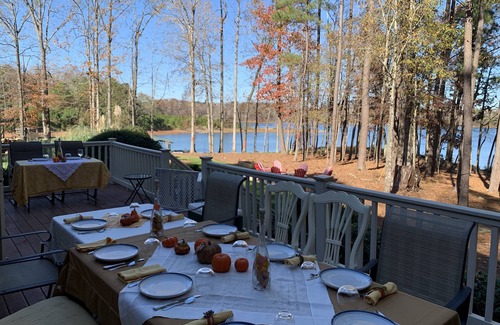 Seneca House | Ultimate Lakefront Retreat – 10 Minutes to Clemson with Dock and Big Views