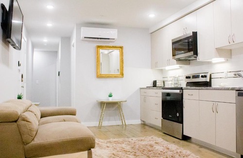 North Philadelphia West Apartment | Ultimate Lux Modern 2BD l 2BR Home with Private Rooftop