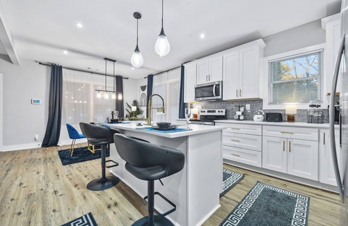 Browns Mill Park House | Ultimate Luxury Home