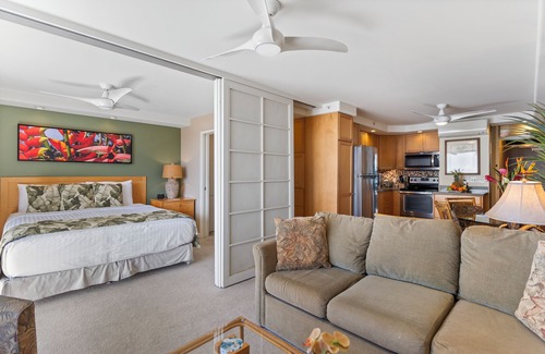 Kihei Condo | Ultimate Oceanfront Paradise-Spectacular Ocean Views-Mana Kai Maui Resort 405C
