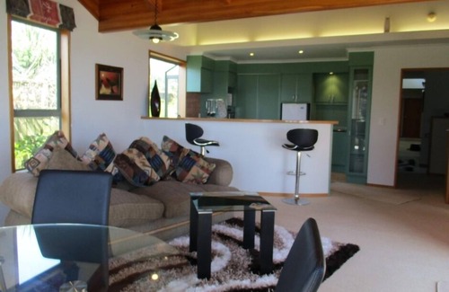 Bell Block House | Ultimate Seaside Living at Wanaka Bay, New Plymouth.