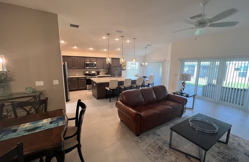 Wildwood House | Ultra clean designer home in The Villages (3-bed)