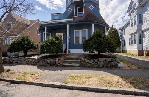 Peabody Condo | Ultra Cozy Ultra Convenient 2 Bedroom Condo convenient to all of Salem