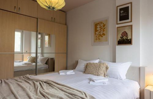 Old City Apartment | Ultracentral Retreat - Victory Square Views & Style