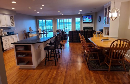 Severna Park House | Ultraclean Family Waterfront Home Annapolis Area - 199+ Top Reviews!