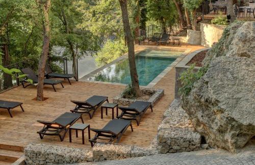 Golden Sands Hotel | Umani Hotel - Free Beach - Free Parking