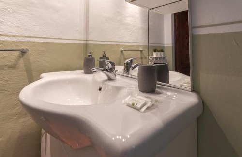 Panicale House | Umbrian Farmhouse Lake and Olive Grove View