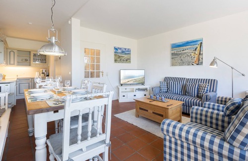 Archsum House | Umringt von Salzwiesen und Deichblick Ruht der "seestern"