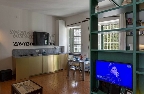 Quarto dei Mille Apartment | Un'Alcova tra Mare e Monti